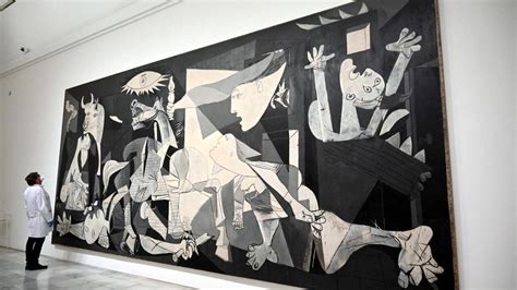  Guernica Uma Sinfonia de Horror e Esperança em Tons Acinzentados